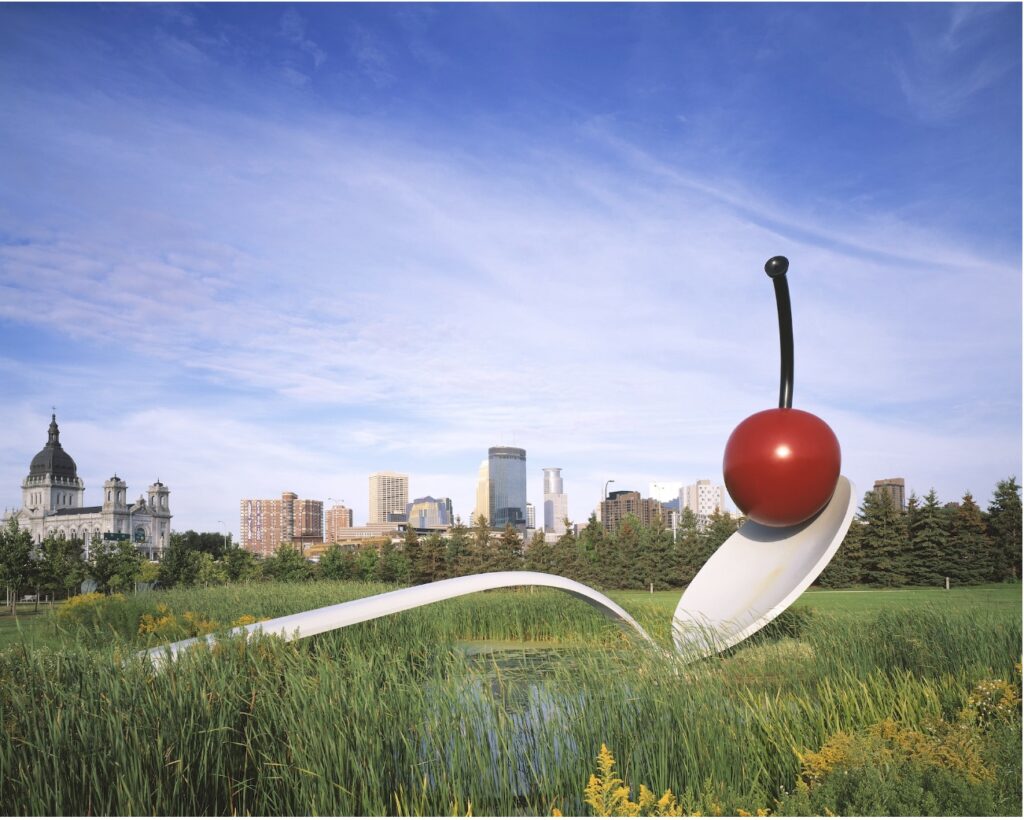 Discover how public art is transforming Florida and cities worldwide with immersive experiences, giant projections, and digital innovations. In this dynamic presentation, Weiss shares captivating stories of contemporary artists, their groundbreaking works, and the controversies surrounding them.